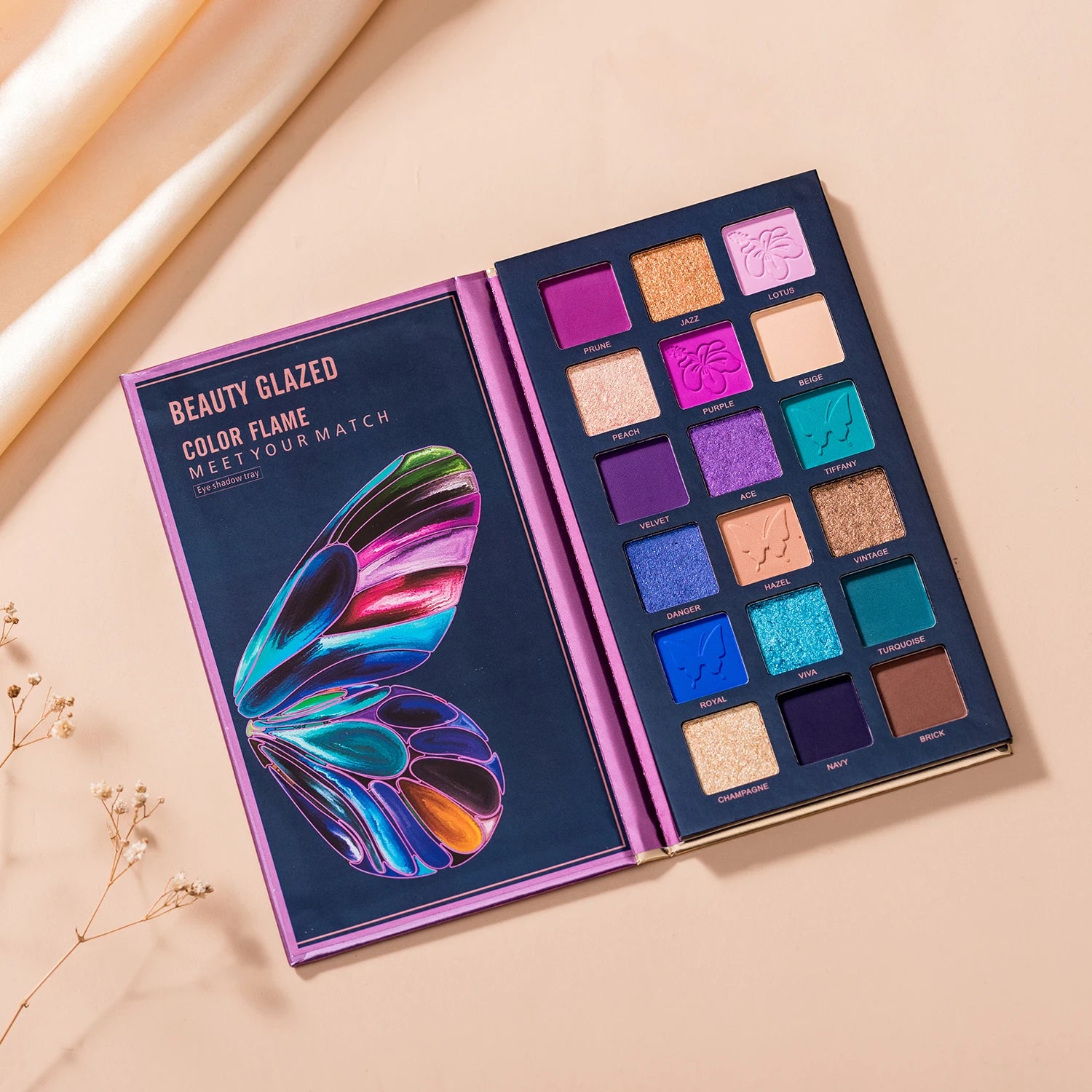 Butterfly eyeshadow palette with 18 colors