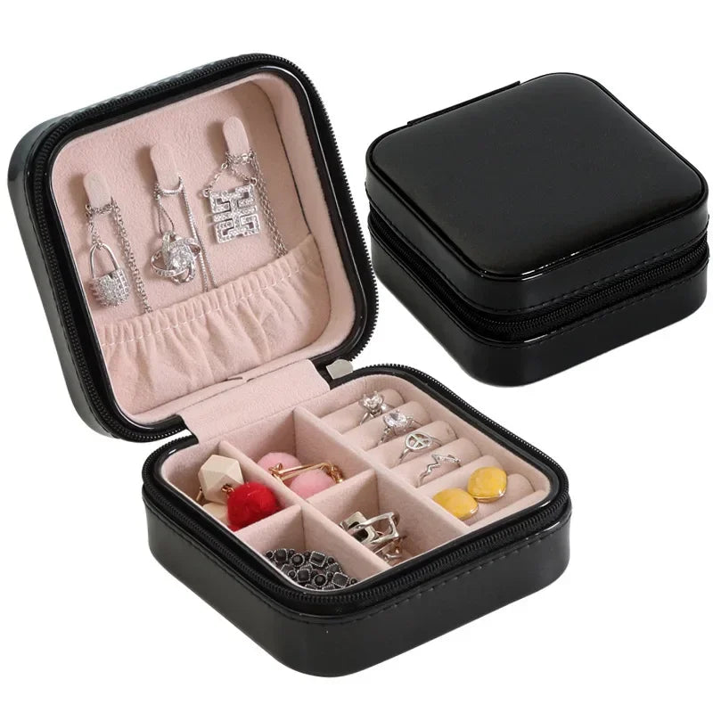 Jewelry organizer case