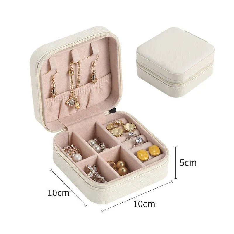 Jewelry organizer case