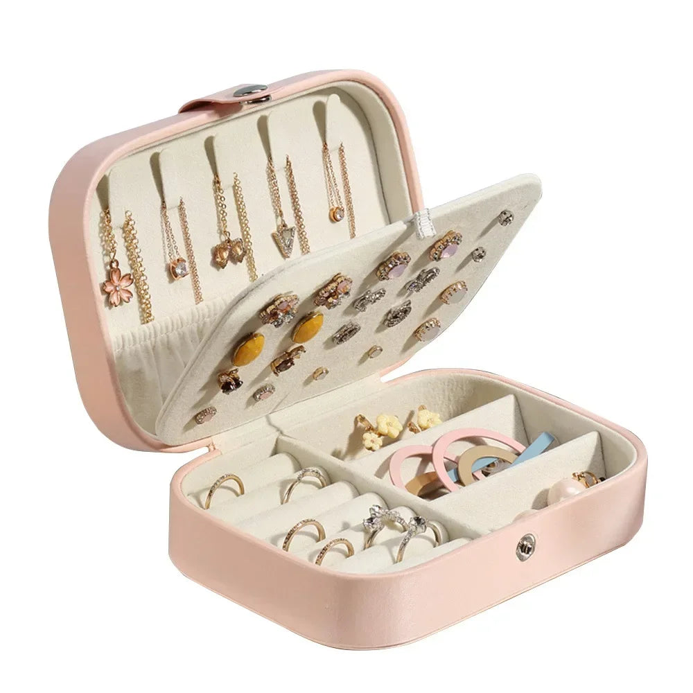 Jewelry organizer case